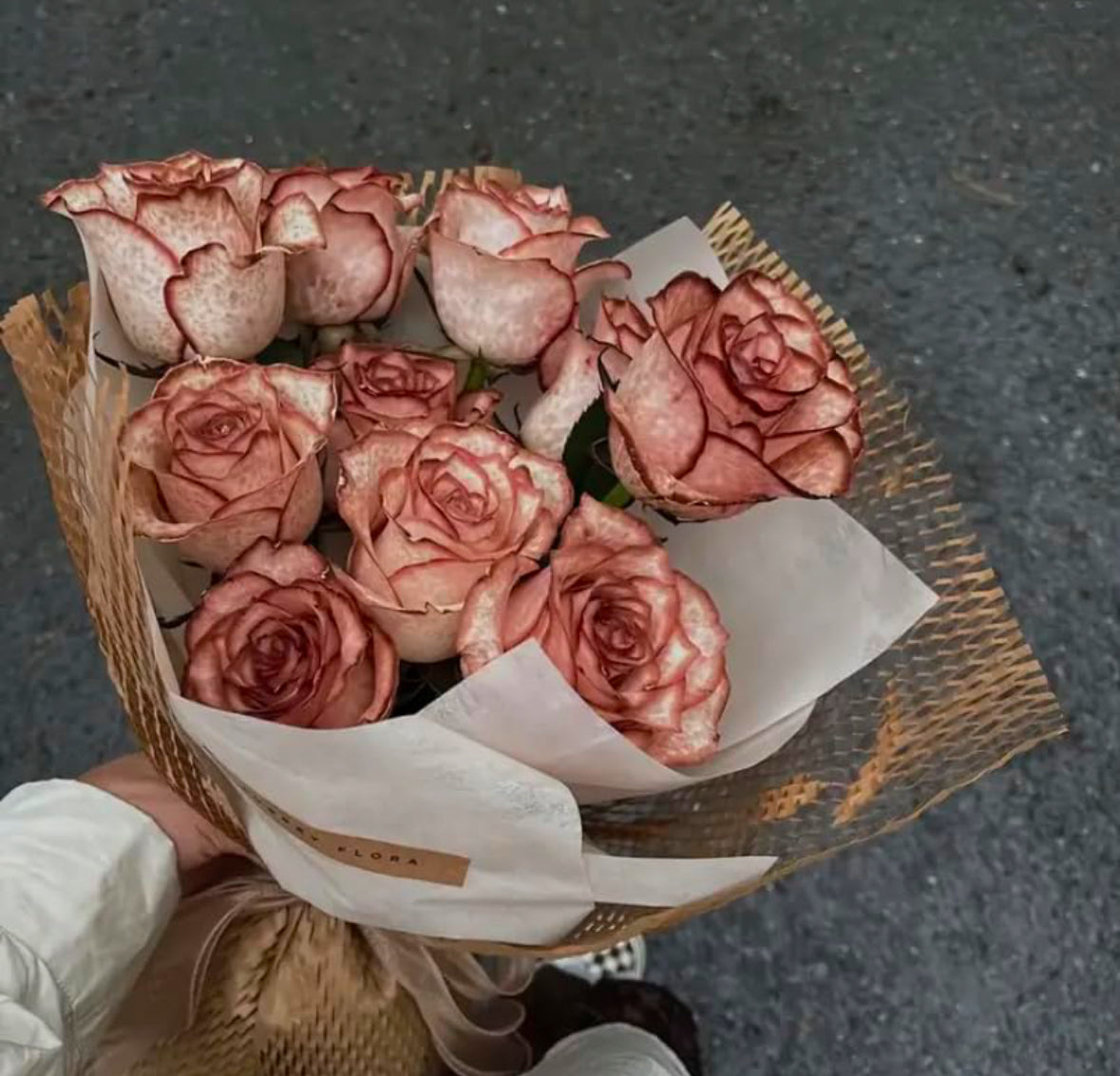 Papel para Empaque, Embalaje y Almacenaje con Cojín de Panal de Abeja Para Envolver Objetos Frágiles, Mudanzas y Regalos de 38 Centímetros  de Ancho