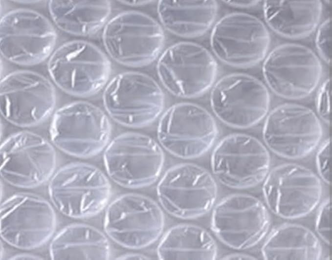 Plastico de Poliburbuja chica para embalaje y empaque de objetos frágiles de 1.22 metros de ancho.