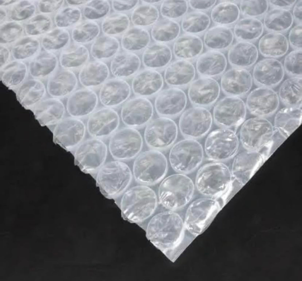 Plastico de Poliburbuja Grande para embalaje y empaque de objetos frágiles de 1.22 metros de ancho.