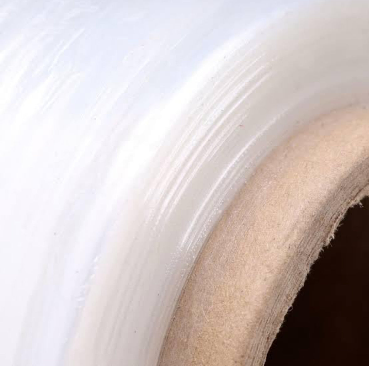 Película stretch, Rollo de emplaye o Playo para envolver, empaque y embalaje, plástico estirable para envolver productos, stretch film 20 pulgadas, calibre 60, 330 metros de largo